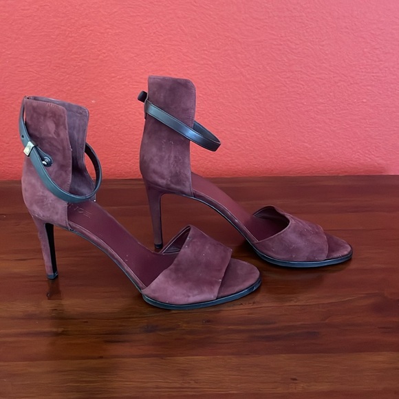 Vince Giustina  Ankle strap heels - Picture 2 of 7